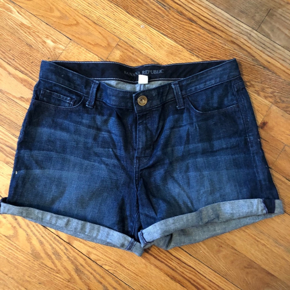 Banana Republic jean shorts sz 30